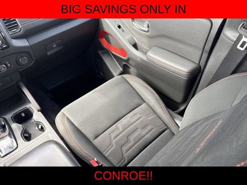 Used 2022 Nissan Frontier Pro-X RWD image 27