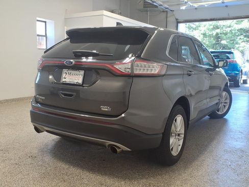 Used 2018 Ford Edge SEL AWD/4WD image 4