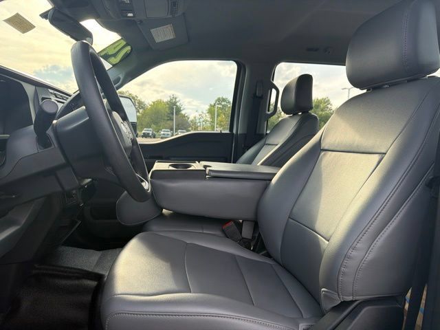 Used 2024 Ford F550 4x4 Crew Cab Super Duty image 20