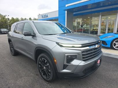 New 2026 Chevrolet Traverse LT w/ Enhanced Driving Package