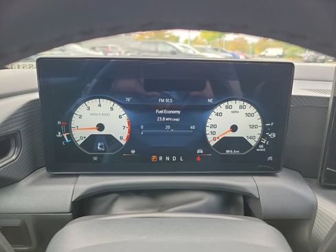Used 2025 Ford Mustang Coupe RWD image 14