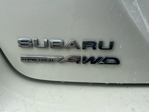 Used 2024 Subaru Crosstrek 2.0i AWD/4WD image 19