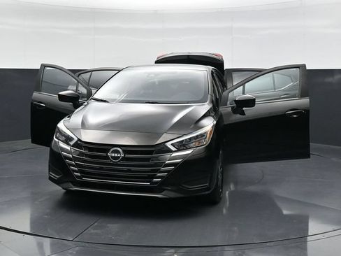 Used 2025 Nissan Versa SV FWD image 46