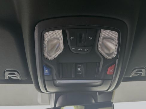 Used 2022 RAM 1500 Big Horn AWD/4WD image 17