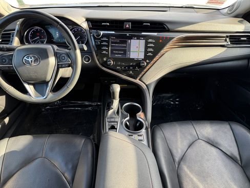 Used 2020 Toyota Camry XLE w/ Driver Assist Package FWD image 10