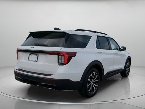 New 2026 Ford Explorer ST-Line RWD image 30