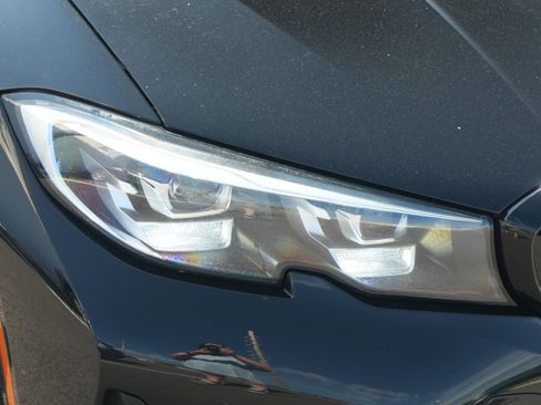 Used 2020 BMW 330i xDrive Sedan w/ Driving Assistance Package AWD/4WD image 48