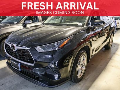 Certified 2024 Toyota Highlander LE