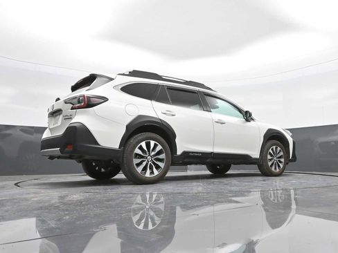 Used 2023 Subaru Outback Touring XT image 39