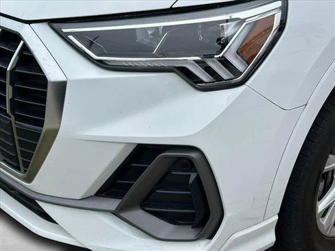Used 2025 Audi Q3 2.0T Premium image 13