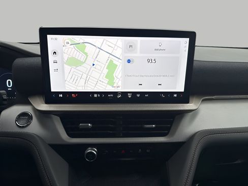 Certified 2025 Ford Explorer Active w/ Active Comfort Package image 44