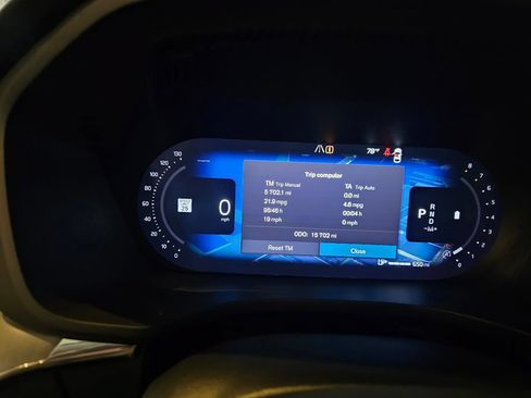 Certified 2023 Volvo XC60 B5 Core AWD/4WD image 17