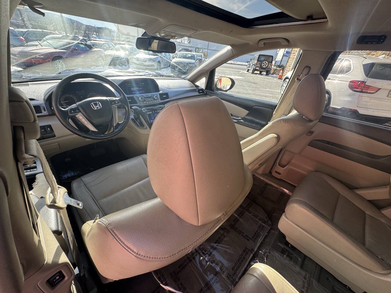 Used 2014 Honda Odyssey EX-L image 19