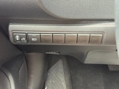 Used 2026 Toyota Corolla LE FWD image 23