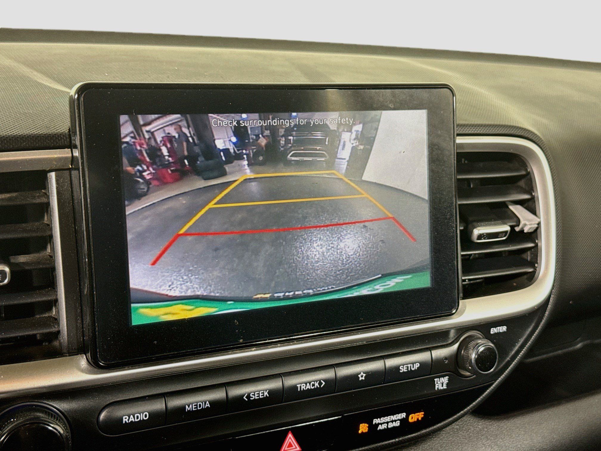 Used 2021 Hyundai Venue SE w/ Cargo Package FWD image 19
