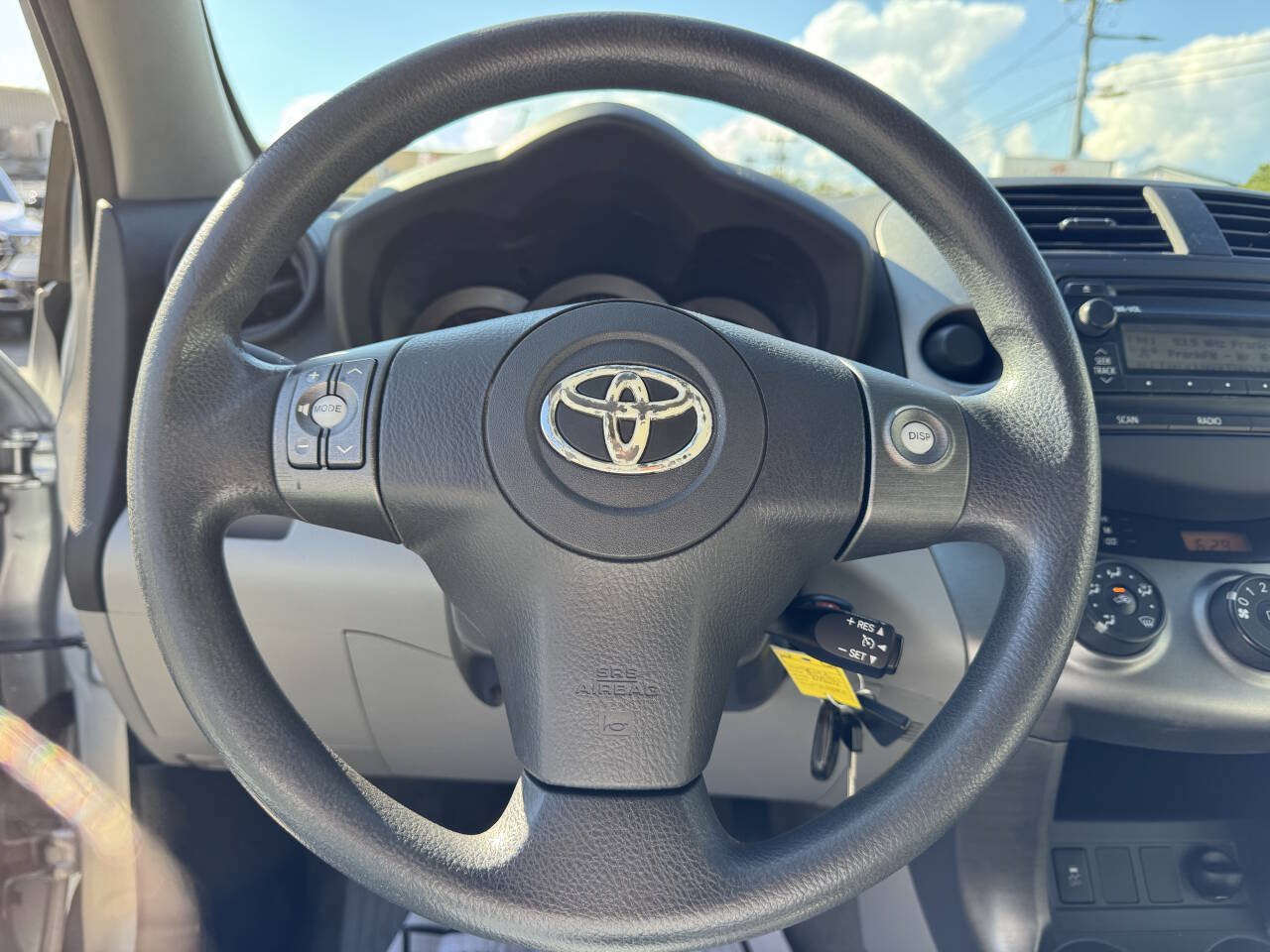 Used 2012 Toyota RAV4 FWD w/ Value Pkg image 19