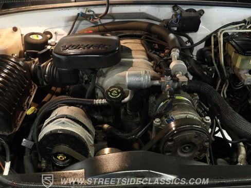 Used 1998 GMC Sierra 3500 3500 Crew Cab Dually w/ Marketing Option Pkg 3 image 3