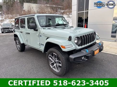 Used 2024 Jeep Wrangler Unlimited w/ Convenience Group image 1
