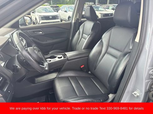 Used 2021 Nissan Rogue SV AWD/4WD image 10