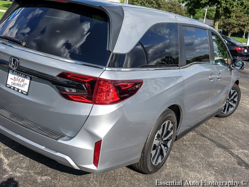 Used 2026 Honda Odyssey EX-L image 8