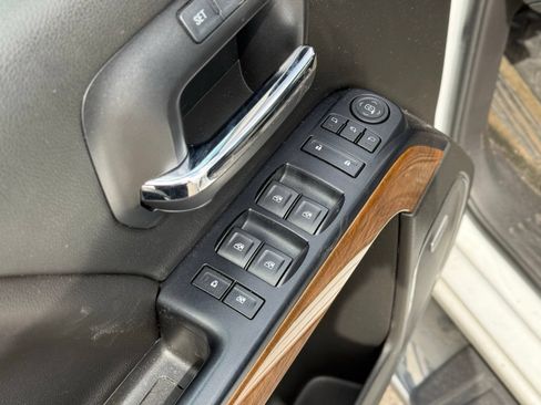 Used 2017 Chevrolet Silverado 1500 LTZ w/ Sport Package AWD/4WD image 12