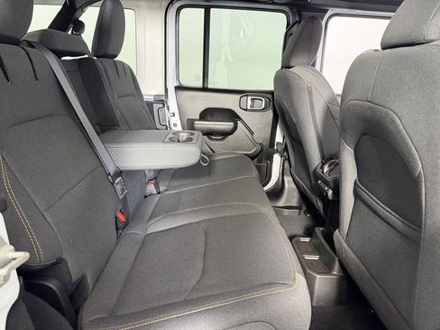 Used 2024 Jeep Wrangler Unlimited w/ Convenience Group image 29