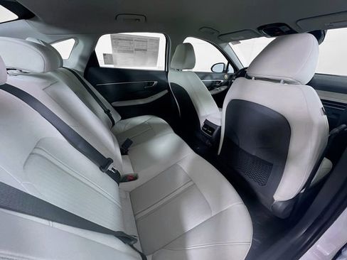 New 2025 Hyundai Sonata SEL image 25