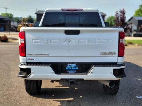 Used 2021 Chevrolet Silverado 2500 High Country AWD/4WD image 5