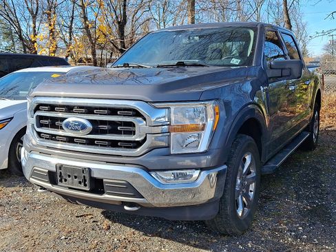 Used 2021 Ford F150 XLT w/ Equipment Group 301A Mid image 3