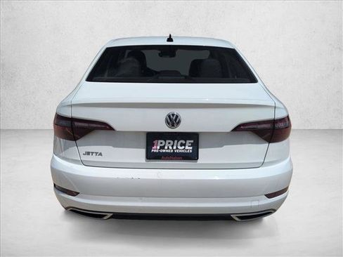 Used 2020 Volkswagen Jetta R-Line w/ R-Line Cold Weather Package FWD image 7