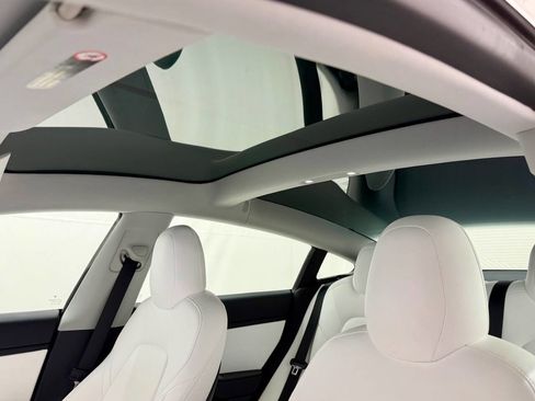 Used 2020 Tesla Model 3 Long Range image 26