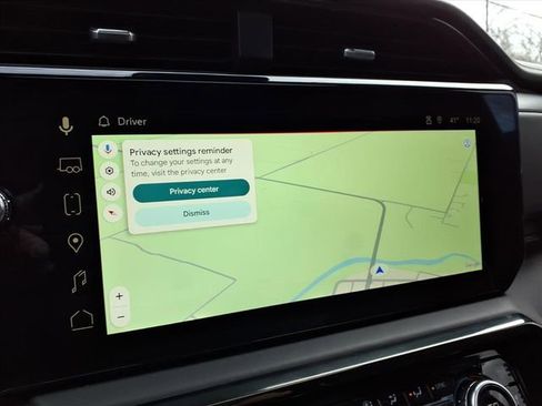 Used 2025 GMC Sierra 2500 AT4X image 35