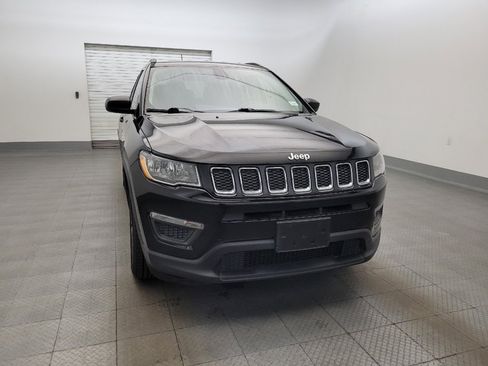 Used 2018 Jeep Compass Sport w/ Tech Group AWD/4WD image 14