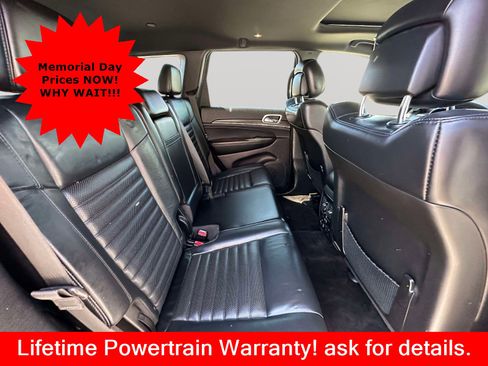 Used 2018 Jeep Grand Cherokee Limited AWD/4WD image 25