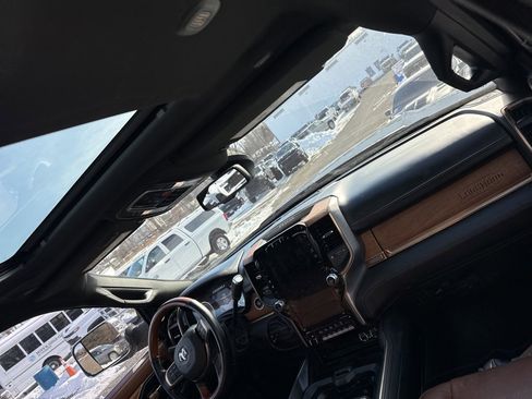 Used 2022 RAM 3500 Limited image 11