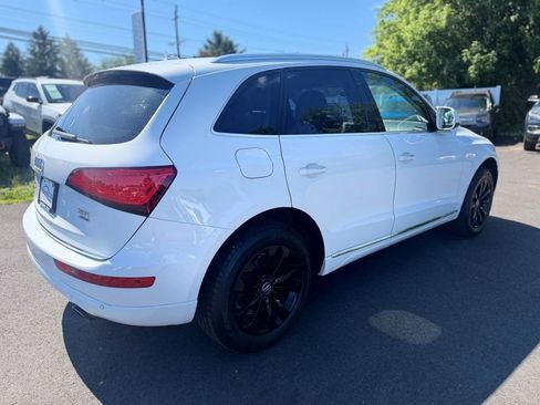 Used 2016 Audi Q5 2.0T Premium Plus w/ Technology Package AWD/4WD image 3