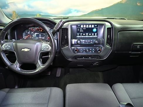 Used 2018 Chevrolet Silverado 1500 LT w/ LT Eassist Package image 59