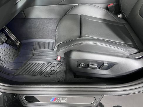 Used 2025 BMW M5 w/ Executive Package AWD/4WD image 30