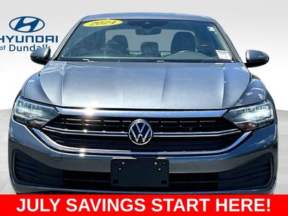 Used 2024 Volkswagen Jetta SE