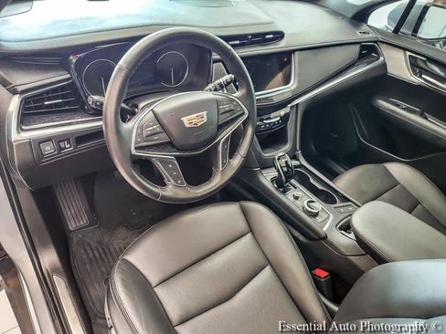 Certified 2024 Cadillac XT5 Premium Luxury w/ LPO, Floor Liner Package AWD/4WD image 10