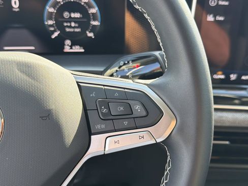 Certified 2026 Volkswagen Tiguan S FWD image 19