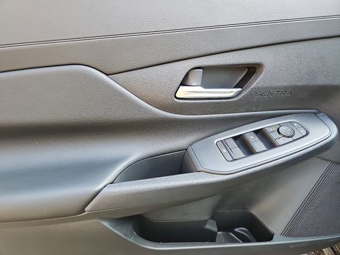 New 2026 Nissan Sentra SV image 10