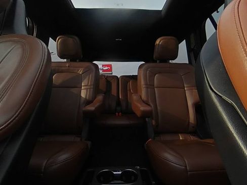 Used 2021 Lincoln Aviator Reserve w/ Equipment Group 208A image 29
