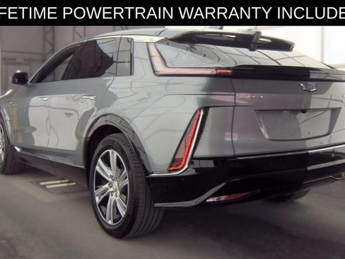Used 2024 Cadillac Lyriq Tech RWD image 8
