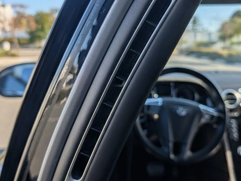 Used 2011 Bentley Flying Spur Flying Spur Speed image 42