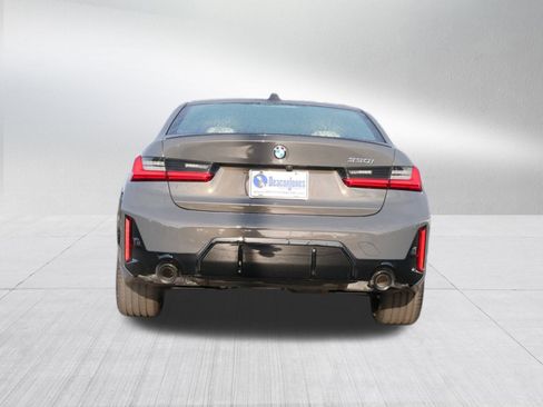 New 2026 BMW 330i Sedan w/ M Sport Package image 4