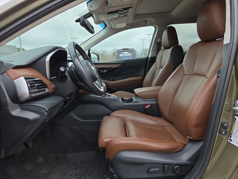 Used 2021 Subaru Outback Touring w/ Popular Package #2 image 10