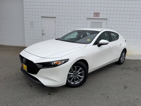 New 2026 MAZDA MAZDA3 s FWD image 1