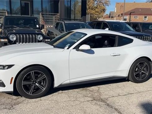 Used 2024 Ford Mustang Premium image 23