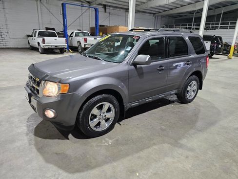 Used 2009 Ford Escape Limited image 1